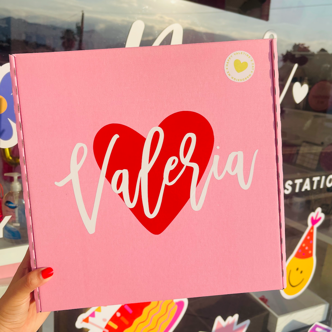 PINK HEART BOX