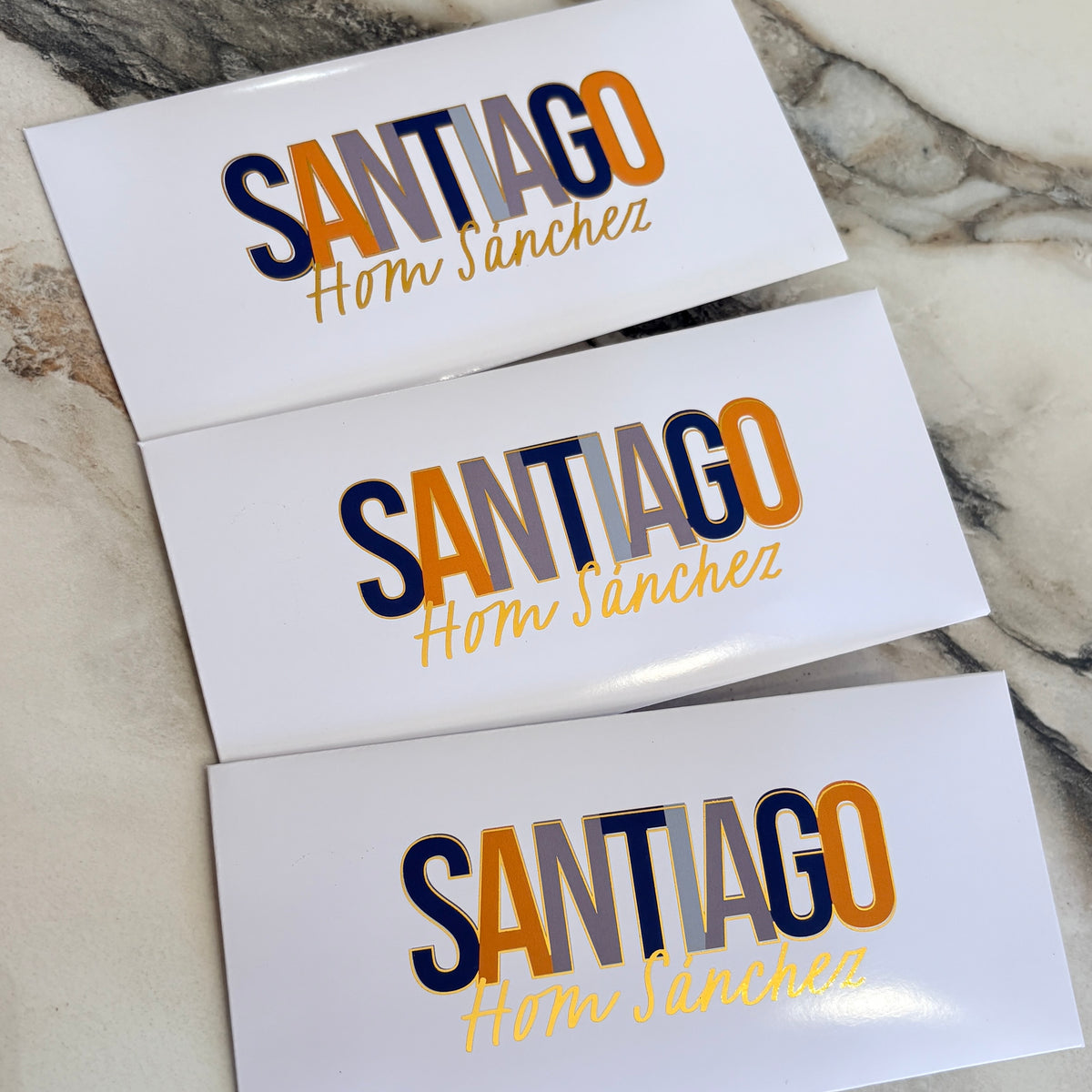 MONEYHOLDERS NOMBRE COLORES AMARILLO Y GRIS